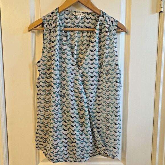 CAbi Tops - Cabi Style #342 Tweet Top Faux Wrap Front Bird Print Women's Size‎ Small